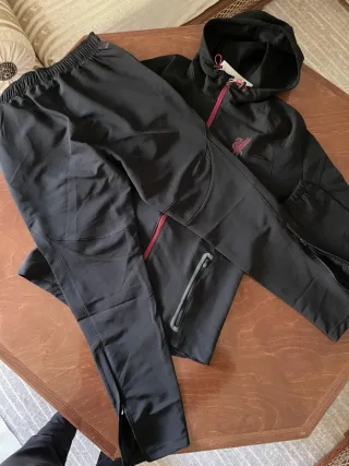 Conjunto Liverpool FC Adidas Negro