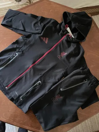 Conjunto Liverpool FC Adidas Negro