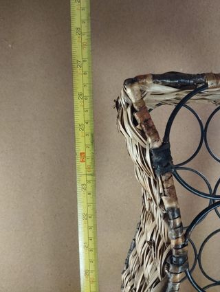 Garrafeira 12 Garrafas em Metal e Vime