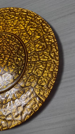 Piatto centrotavola dorato in vetro diametro 33cm