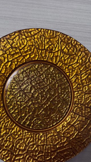 Piatto centrotavola dorato in vetro diametro 33cm