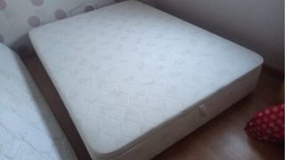 Colchón y canapé 1,35 matrimonio