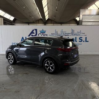Kia Sportage 1.6 MHEV Business 100kW (136CV) 4x2