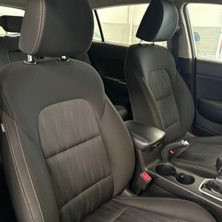 Kia Sportage 1.6 MHEV Business 100kW (136CV) 4x2