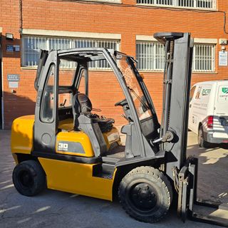 Carretilla Nissan Diesel 3000kg