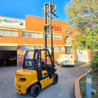 Carretilla Nissan Diesel 3000kg