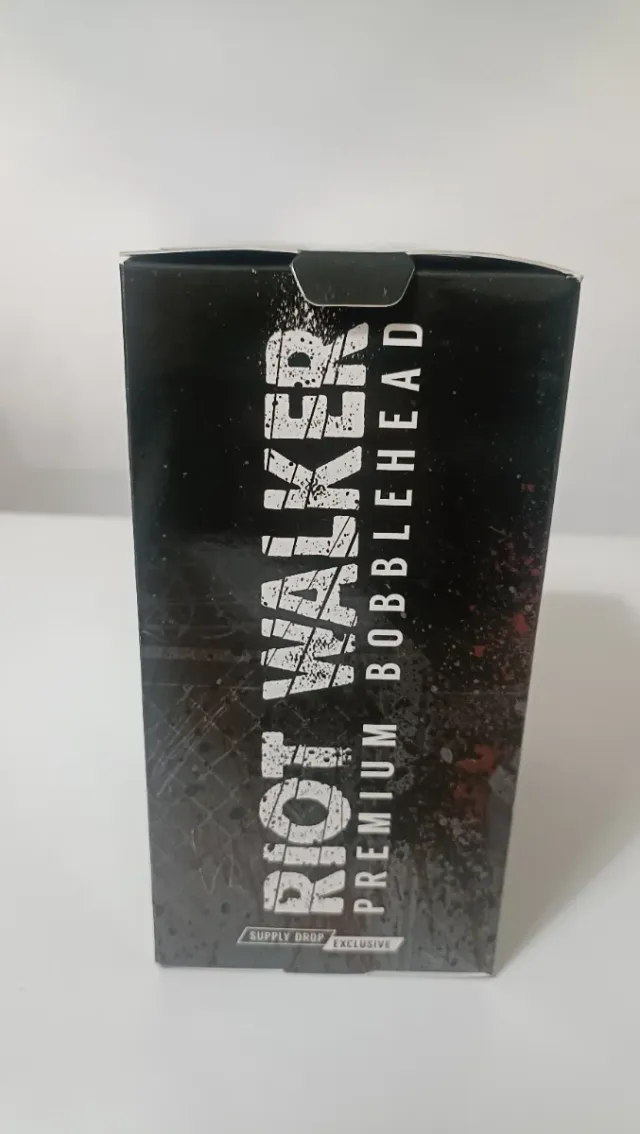 Figura The Walking Dead Riot Walker