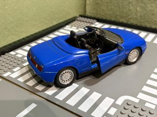 Welly Alfa Romeo Spider 1:24 Cabriolet