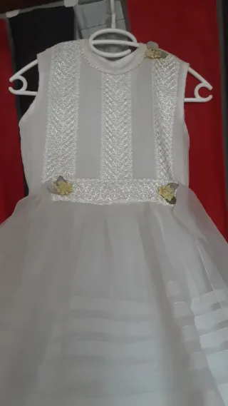 Vestido de comunión y muñeca