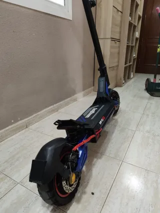 Monopatín Eléctrico Ecoxtrem M41 Tank 2000W.