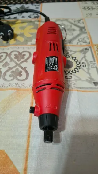 Mini taladro FAIRLINE JMT135