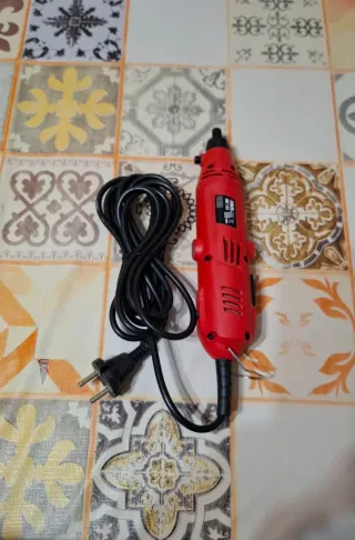 Mini taladro FAIRLINE JMT135