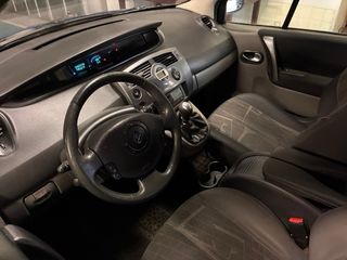 Renault Grand Scenic 2005