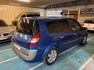 Renault Grand Scenic 2005