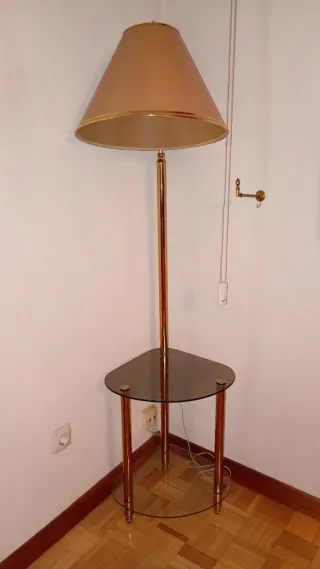 Lámpara de pie cristal y metal