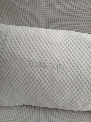Almohada Aloe Vera 90cm
