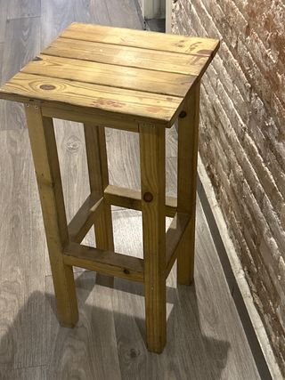 5 Taburetes de Bar de Madera