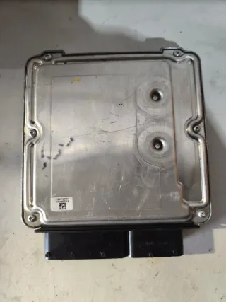 Centralina ECU Audi A4 2.0TDI BOSCH 0281016140