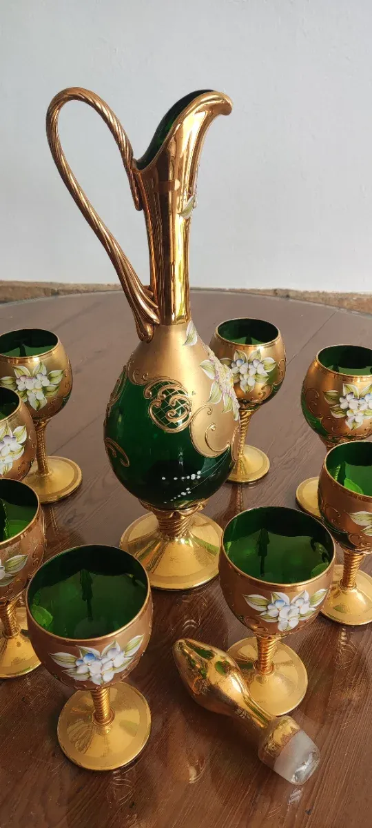 Jarra y  8 copas cristal Murano oro y verde
