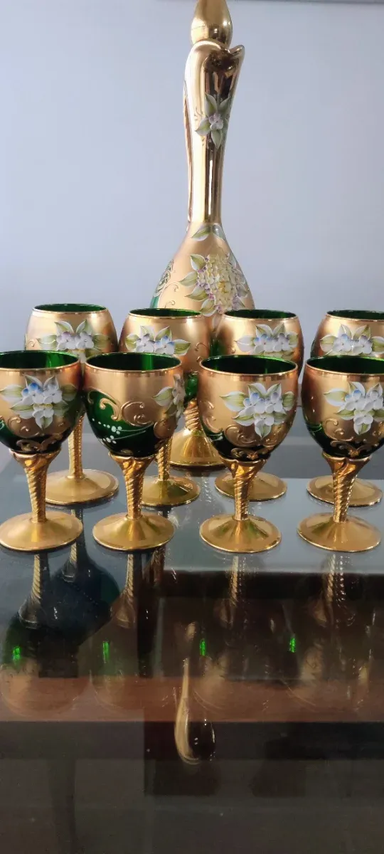 Jarra y  8 copas cristal Murano oro y verde