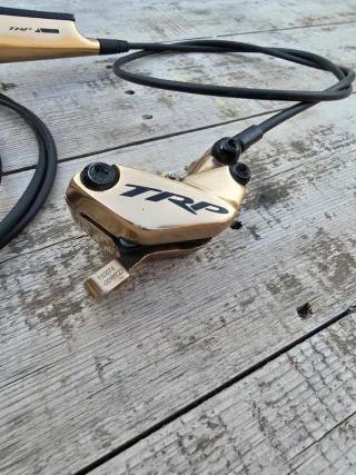 Frenos TRP DH-R EVO Dorados