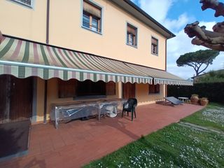 2 Tende da Sole 6x3m Manuali Usate