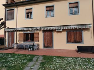 2 Tende da Sole 6x3m Manuali Usate