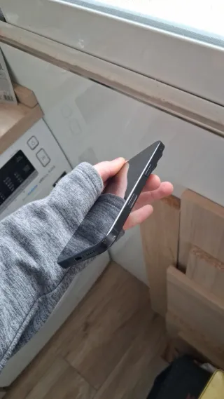 iPhone 16 Pro 128GB Space Gray - No Enciende