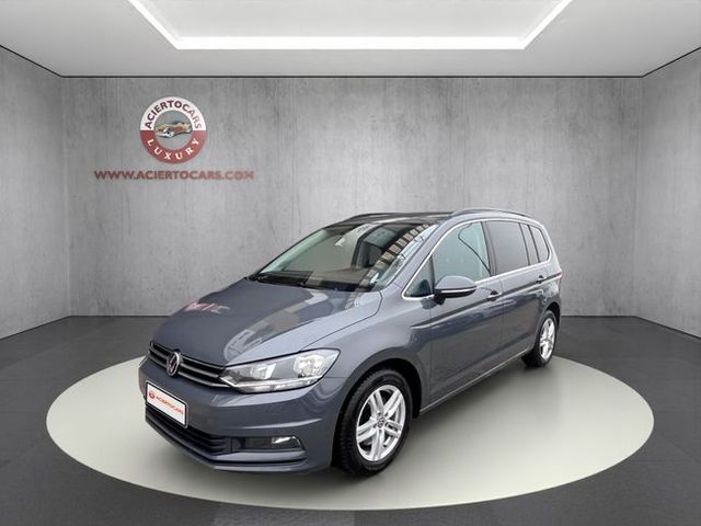 Volkswagen Touran Advance (2020)