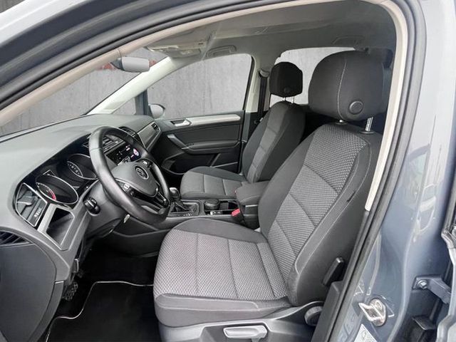 Volkswagen Touran Advance (2020)