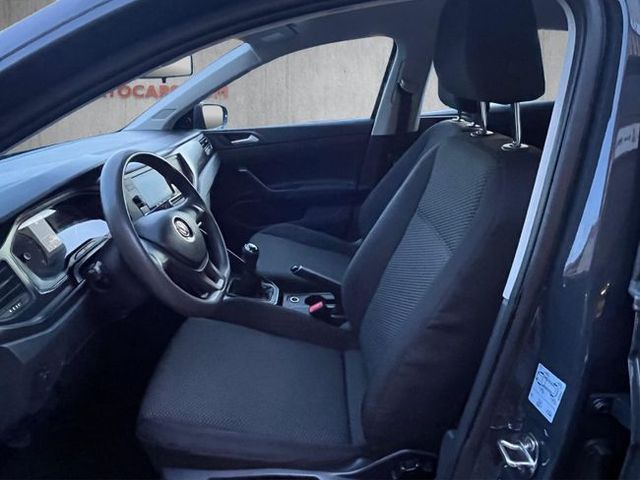 Volkswagen Polo Advance (2017)