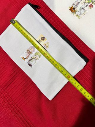 ESTUCHE NECESER BOLSITA ILUSTRACIÓN SARAH KAY