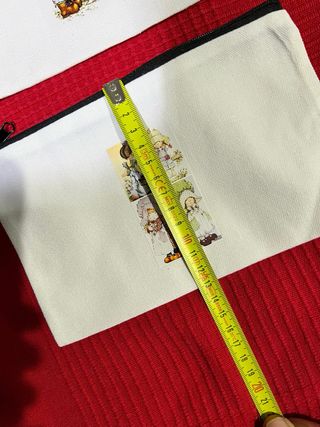 ESTUCHE NECESER BOLSITA ILUSTRACIÓN SARAH KAY