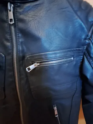 Chaqueta niño imitación cuero negra