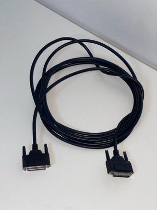 Cable Negro con Conectores DB25 y DB37