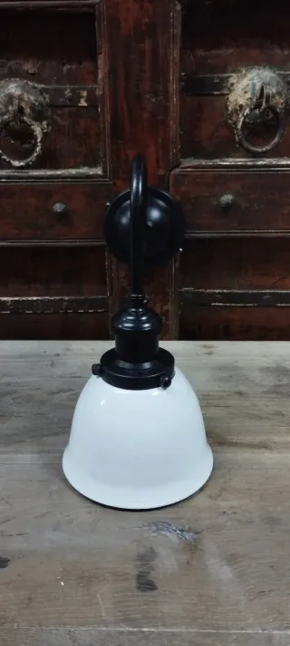 OFERTA!!Aplique vintage esmaltado blanco