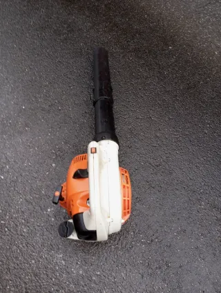 Soplador Stihl BG56.Salida de aire redonda