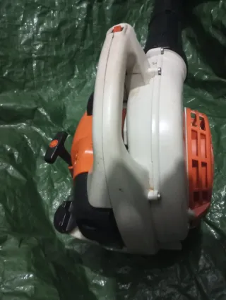 Soplador Stihl BG56.Salida de aire redonda