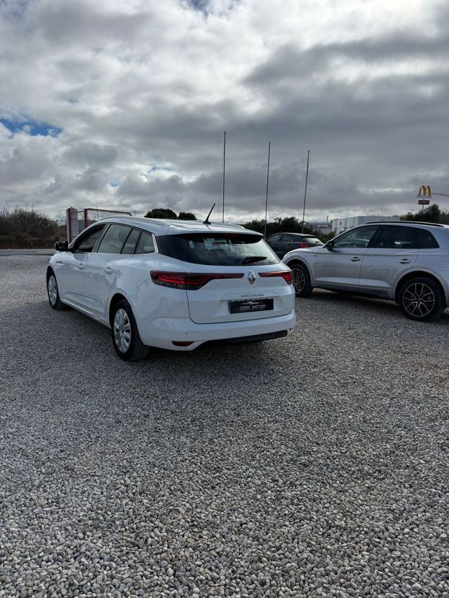 Renault Mégane S.T. Business Blue dCi 85 kW (115CV)