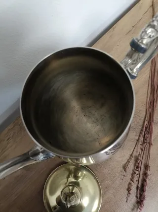 Antigüedad!!Tetera Plateada y Latón (920g).