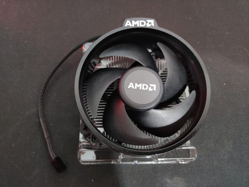 Procesador AMD Ryzen 5 5600X en perfecto estado afbeelding 3