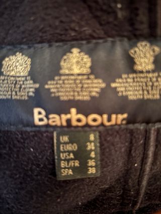 Chaqueta Barbour Roja y Negra