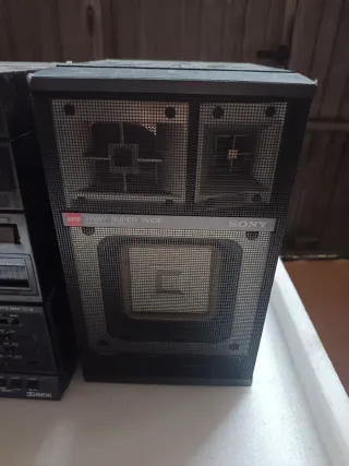 Sony FH-33 Radio Cassette Boombox