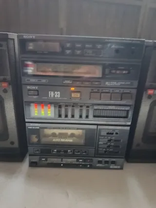 Sony FH-33 Radio Cassette Boombox