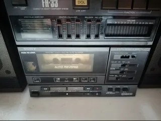 Sony FH-33 Radio Cassette Boombox