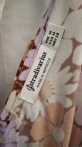 Vestido floral manga francesa con abertura