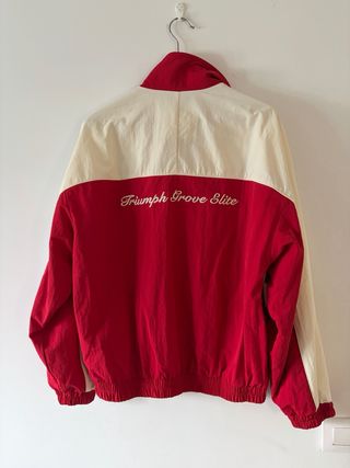 Chaqueta Vintage Bershka Roja y Blanca