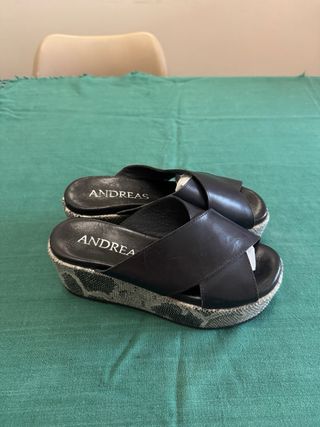 Sandalias de plataforma de piel