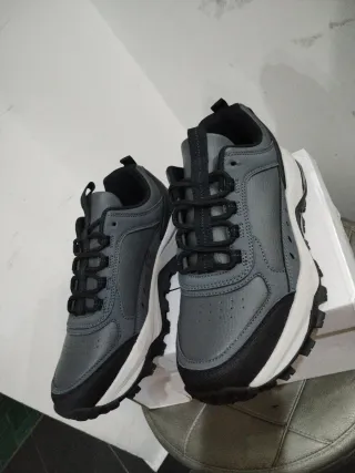 Scarpe uomo trekking N.42