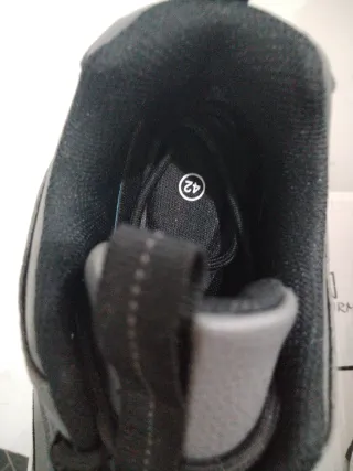 Scarpe uomo trekking N.42